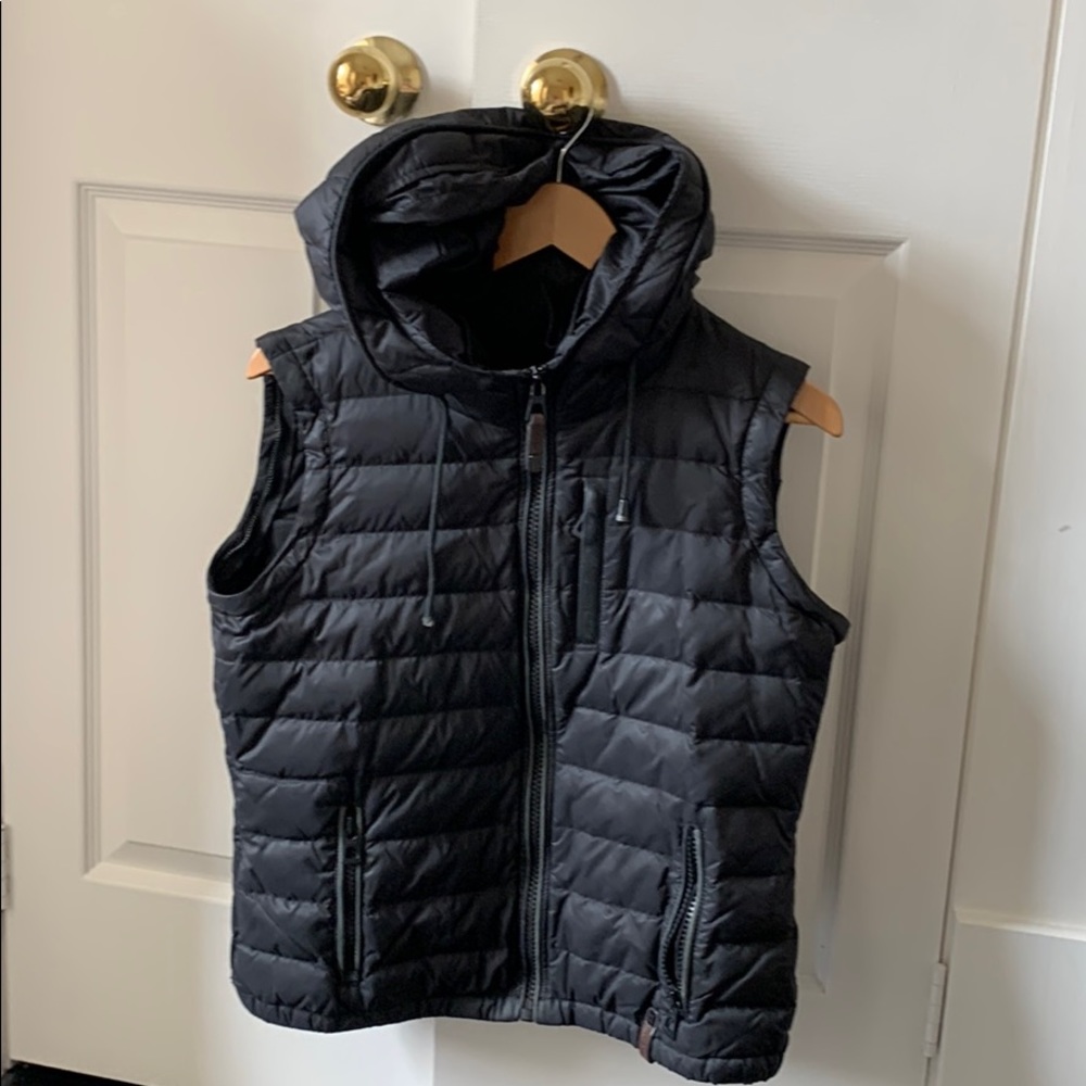 L Rudsak Lightweight puffer jacket/vest - Picture 4 of 9